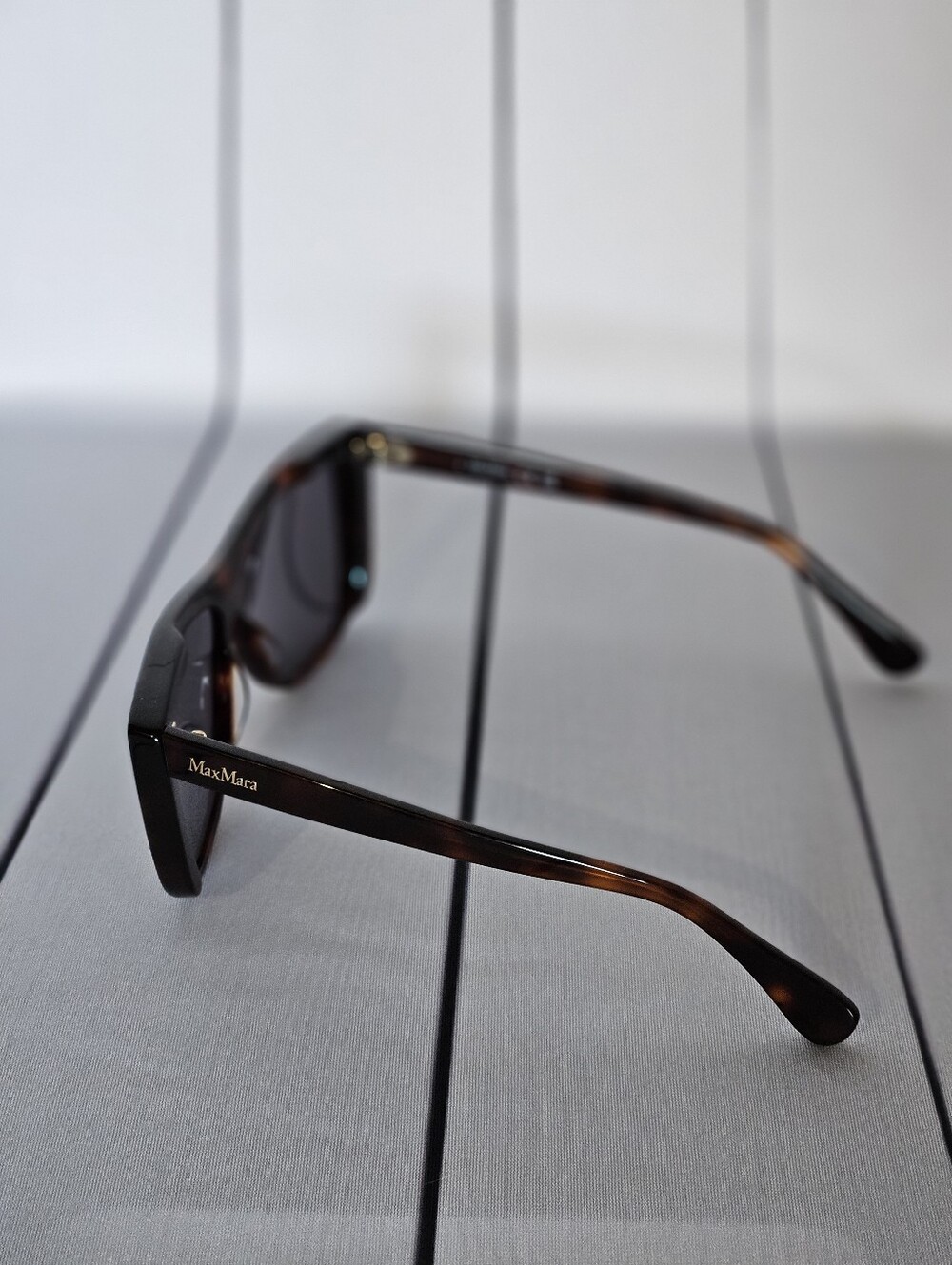 MaxMara MM0066 Lee1 Tortoise Square Sunglasses Gold Mirror Lens w/ Case - Picture 14 of 14